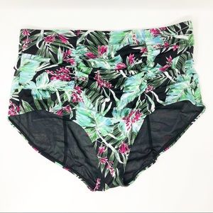 Torrid Tropical Print Ruched Swim Bottom LN Sz 1